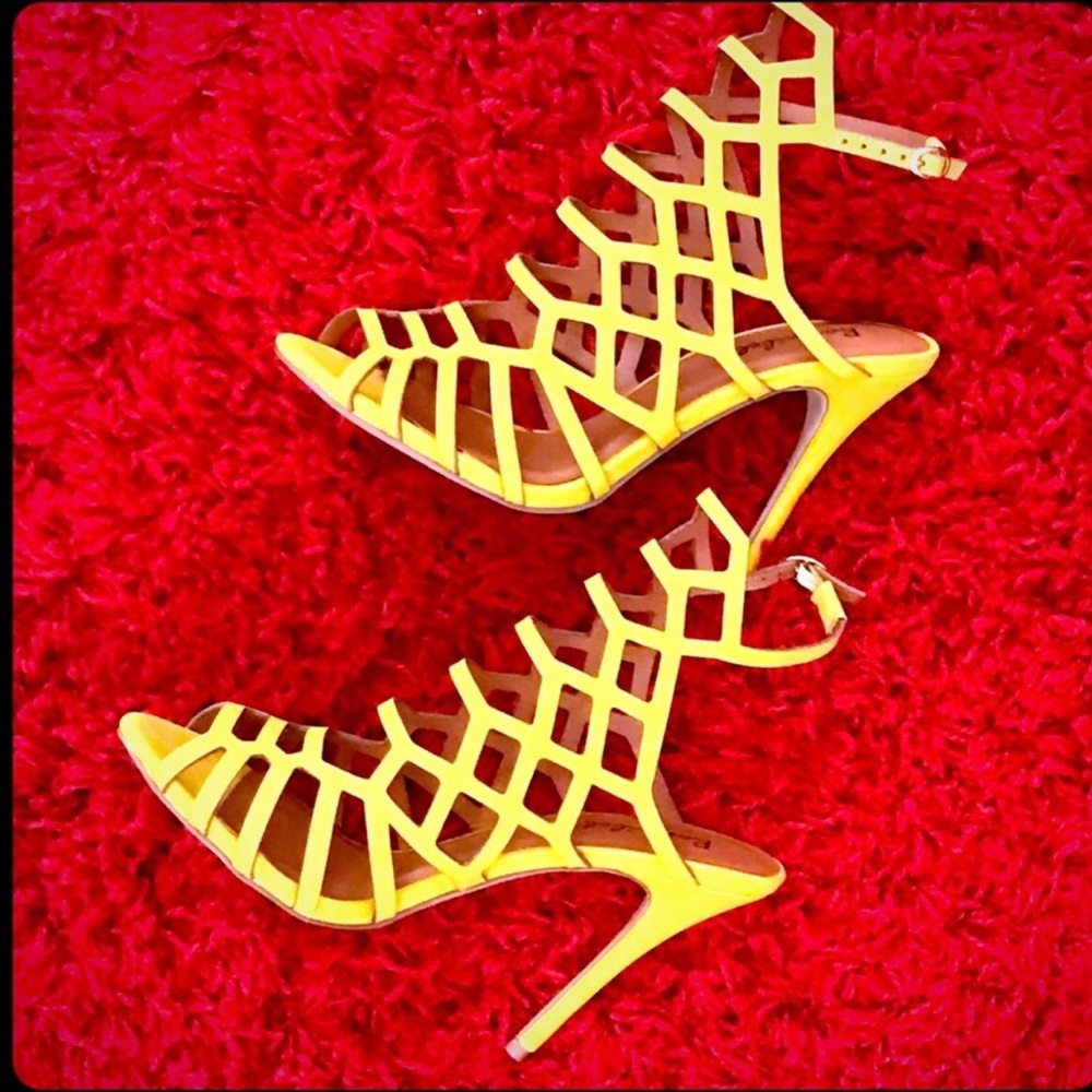 High heel